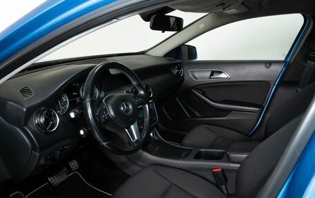 Mercedes-Benz A-Класс, 2013 год, 1 348 000 рублей, 5 фотография