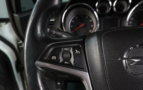 Opel Astra J, 2010 год, 549 000 рублей, 18 фотография