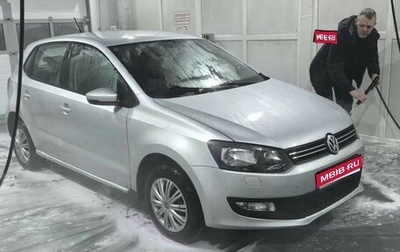 Volkswagen Polo VI (EU Market), 2010 год, 650 000 рублей, 1 фотография