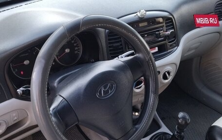 Hyundai Verna II, 2008 год, 430 000 рублей, 10 фотография