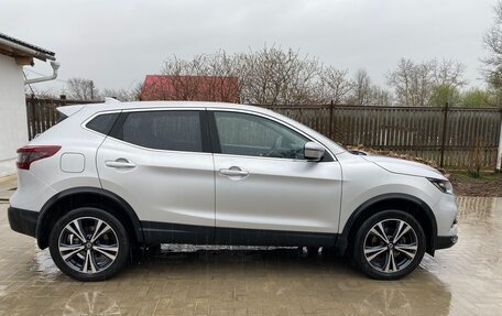 Nissan Qashqai, 2022 год, 2 600 000 рублей, 10 фотография
