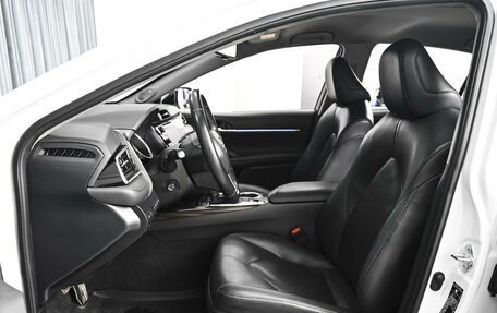 Toyota Camry, 2018 год, 2 969 000 рублей, 10 фотография