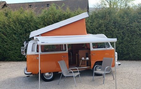 Volkswagen Type 2 T2, 1974 год, 8 985 000 рублей, 9 фотография
