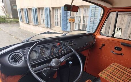 Volkswagen Type 2 T2, 1974 год, 8 985 000 рублей, 17 фотография