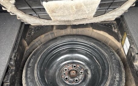 Mitsubishi Outlander III рестайлинг 3, 2002 год, 488 000 рублей, 21 фотография