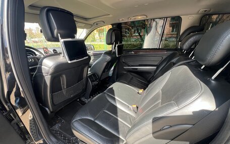 Mercedes-Benz GL-Класс, 2011 год, 2 400 000 рублей, 8 фотография