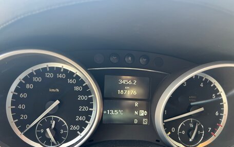 Mercedes-Benz GL-Класс, 2011 год, 2 400 000 рублей, 12 фотография