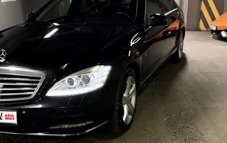 Mercedes-Benz S-Класс, 2011 год, 1 900 000 рублей, 11 фотография