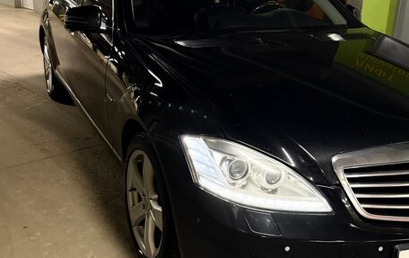 Mercedes-Benz S-Класс, 2011 год, 1 900 000 рублей, 16 фотография