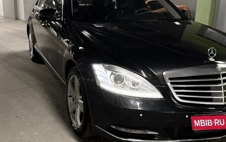 Mercedes-Benz S-Класс, 2011 год, 1 900 000 рублей, 13 фотография