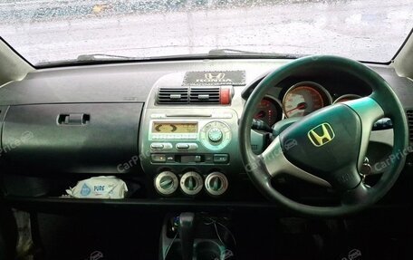 Honda Fit III, 2007 год, 339 000 рублей, 15 фотография