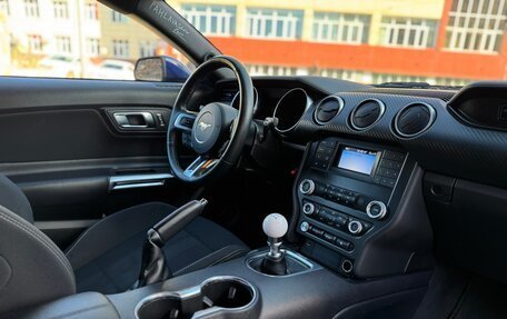 Ford Mustang VI рестайлинг, 2020 год, 3 500 000 рублей, 10 фотография