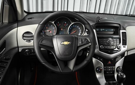 Chevrolet Cruze II, 2011 год, 899 000 рублей, 12 фотография