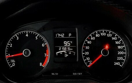 Volkswagen Polo VI (EU Market), 2017 год, 850 000 рублей, 6 фотография