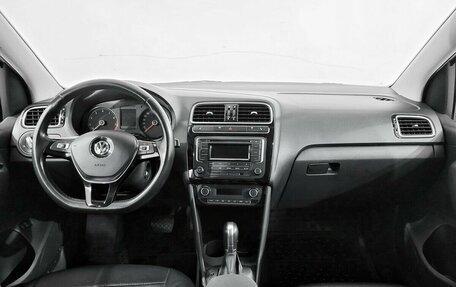 Volkswagen Polo VI (EU Market), 2017 год, 850 000 рублей, 5 фотография