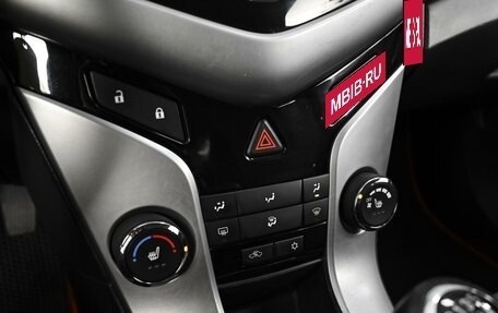 Chevrolet Cruze II, 2011 год, 899 000 рублей, 14 фотография