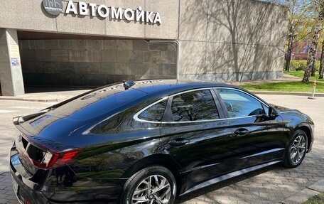 Hyundai Sonata VIII, 2021 год, 1 930 000 рублей, 2 фотография