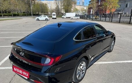 Hyundai Sonata VIII, 2021 год, 1 930 000 рублей, 5 фотография