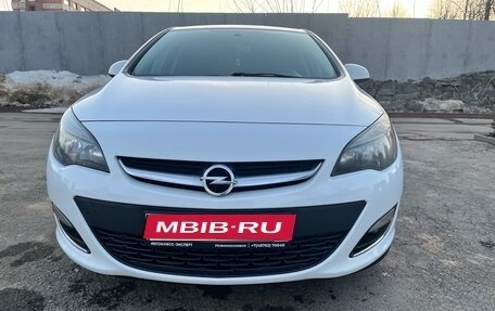 Opel Astra J, 2012 год, 750 000 рублей, 1 фотография