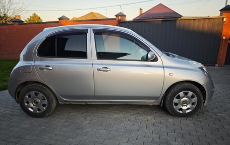 Nissan Micra III, 2004 год, 500 000 рублей, 2 фотография