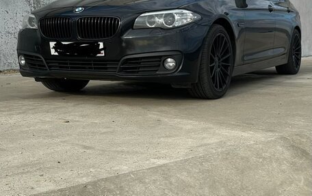 BMW 5 серия, 2013 год, 1 670 000 рублей, 2 фотография