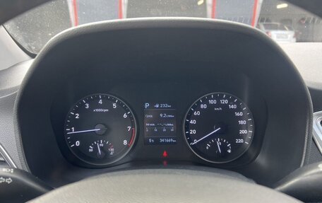 Hyundai Solaris II рестайлинг, 2017 год, 850 000 рублей, 10 фотография