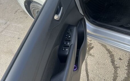 Hyundai Solaris II рестайлинг, 2017 год, 850 000 рублей, 9 фотография