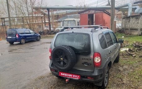Chevrolet Niva I рестайлинг, 2016 год, 575 000 рублей, 4 фотография