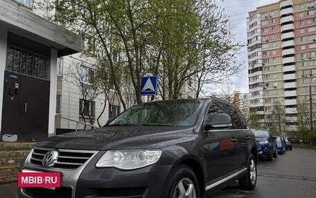 Volkswagen Touareg III, 2009 год, 1 100 000 рублей, 2 фотография