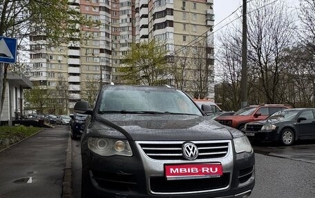 Volkswagen Touareg III, 2009 год, 1 100 000 рублей, 1 фотография