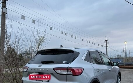 Ford Escape, 2020 год, 2 030 000 рублей, 5 фотография