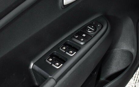 KIA Rio IV, 2018 год, 1 500 000 рублей, 10 фотография