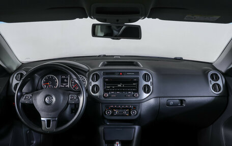 Volkswagen Tiguan I, 2015 год, 1 585 000 рублей, 17 фотография