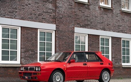 Lancia Delta II (836), 1991 год, 13 400 000 рублей, 2 фотография