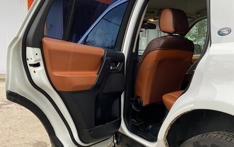 Land Rover Freelander II рестайлинг 2, 2013 год, 1 470 000 рублей, 12 фотография