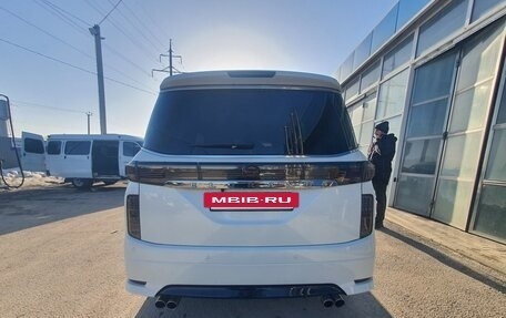 Nissan Elgrand III, 2019 год, 2 265 000 рублей, 4 фотография