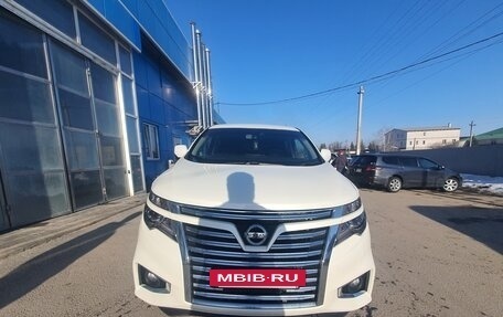 Nissan Elgrand III, 2019 год, 2 265 000 рублей, 2 фотография