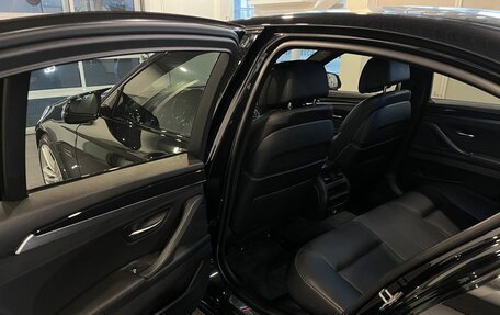 BMW 5 серия, 2016 год, 2 680 000 рублей, 23 фотография