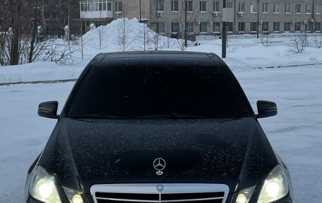 Mercedes-Benz E-Класс, 2012 год, 2 590 000 рублей, 6 фотография