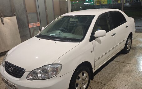 Toyota Corolla, 2004 год, 550 000 рублей, 3 фотография