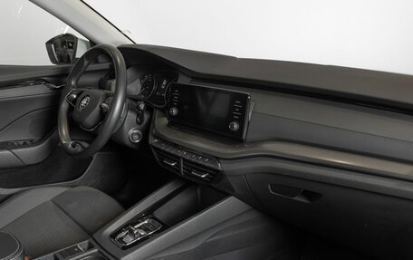 Skoda Octavia IV, 2021 год, 2 550 100 рублей, 7 фотография