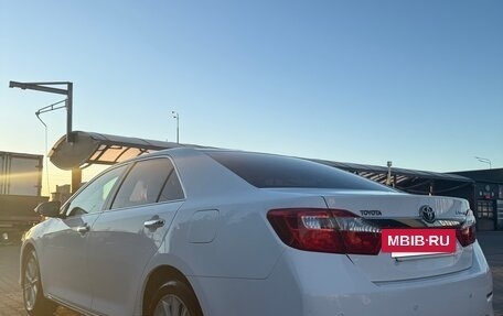 Toyota Camry, 2013 год, 1 750 000 рублей, 6 фотография