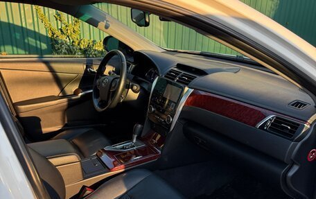 Toyota Camry, 2013 год, 1 750 000 рублей, 12 фотография