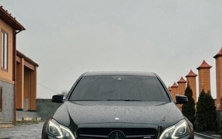 Mercedes-Benz E-Класс, 2011 год, 1 290 000 рублей, 2 фотография