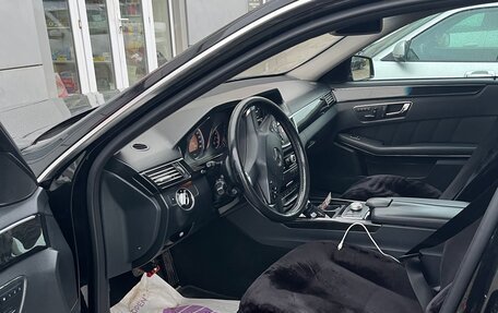 Mercedes-Benz E-Класс, 2011 год, 1 290 000 рублей, 9 фотография