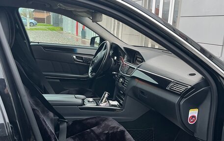 Mercedes-Benz E-Класс, 2011 год, 1 290 000 рублей, 15 фотография