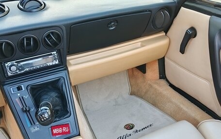 Alfa Romeo Spider I, 1991 год, 5 100 000 рублей, 19 фотография