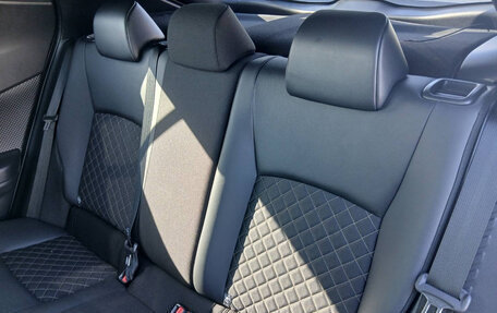 Toyota C-HR I рестайлинг, 2023 год, 1 814 000 рублей, 27 фотография