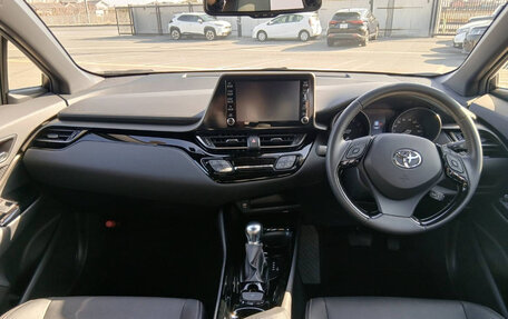 Toyota C-HR I рестайлинг, 2023 год, 1 814 000 рублей, 23 фотография