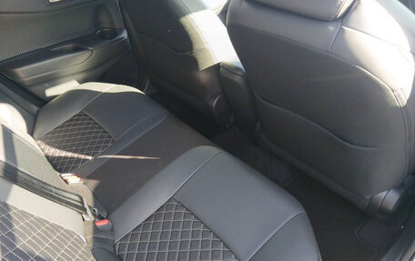 Toyota C-HR I рестайлинг, 2023 год, 1 814 000 рублей, 29 фотография